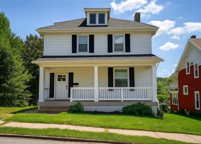 Property at 232 E Hallam Ave, City Of Washington, PA 15301, 4 beds, 1 bath