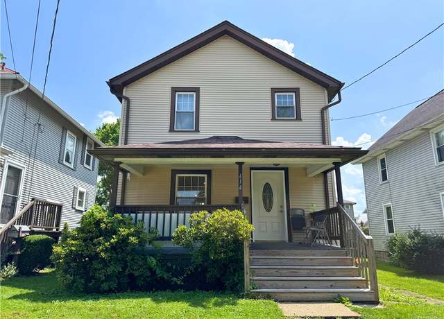 Property at 414 Memorial Ave, Grove City Boro, PA 16127, 3 beds, 1 bath
