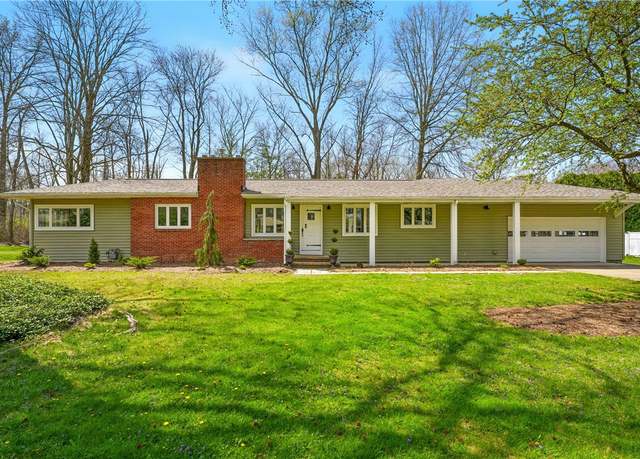 Property at 385 Vogan Dr, Mercer Boro - Mer, PA 16137, 3 beds, 2 baths