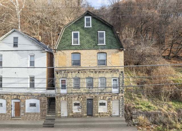 Property at 318 - 320 Beaver St, Leetsdale, PA 15056, 6 beds, 3 baths