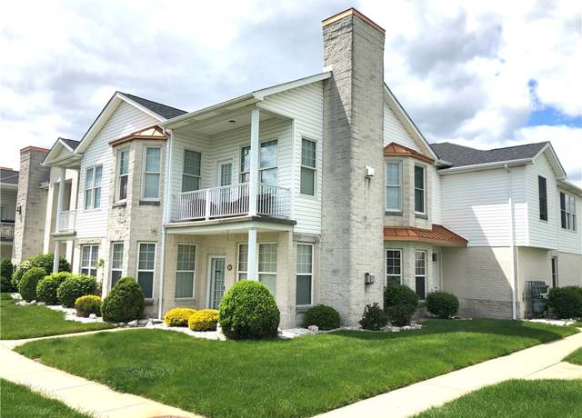 Property at 211 Adams Pointe Blvd Unit #10, Adams Twp, PA 16046, 2 beds, 2 baths
