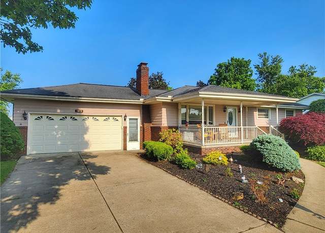 Property at 1013 Charles Dr, Union Twp - Law, PA 16101, 3 beds, 2 baths