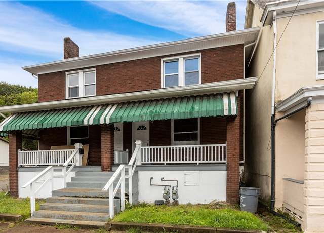 Property at 602 Division St, Jeannette, PA 15644, 3 beds, 1 bath