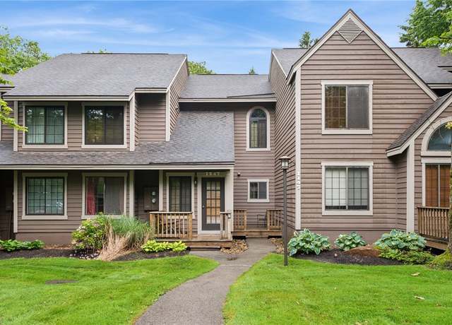Property at 1147 Tanyard Ln, Hidden Valley, PA 15502, 2 beds, 2 baths