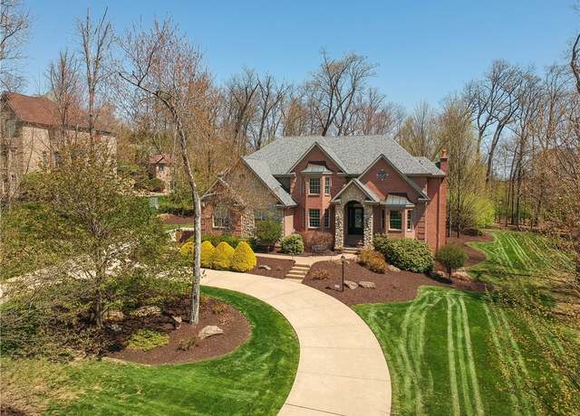 Property at 100 Mirage Dr, Cranberry Twp, PA 16066, 5 beds, 4.5 baths