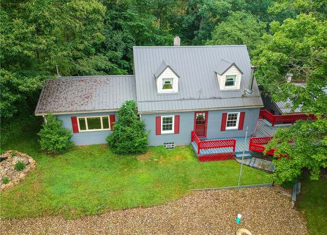 Property at 1405 Three Degree Rd, Adams Twp, PA 16059, 3 beds, 1 bath