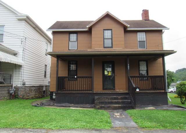 Property at 103 Memorial St, Dunbar, PA 15431, 3 beds, 2 baths