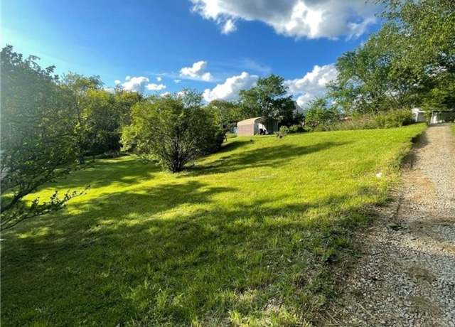 Property at 15 Overbrook Ln, Cecil, PA 15057, 3 beds, 1 bath