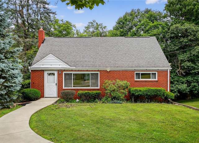 Property at 141 Westpoint Dr, Hempfield Twp - Wml, PA 15601, 4 beds, 2 baths