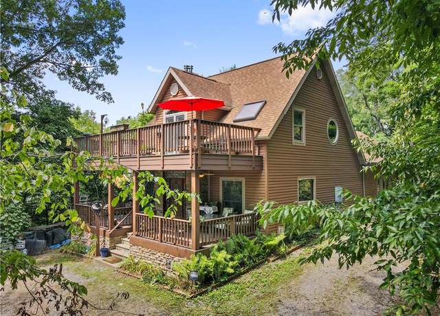 Property at 601 6th St E, Daugherty Twp, PA 15010, 2 beds, 2 baths