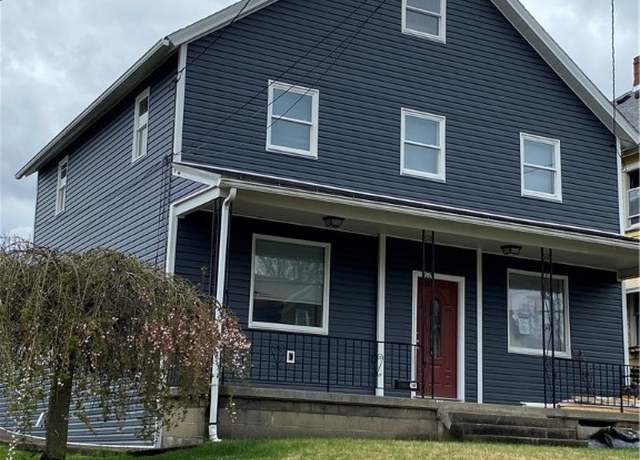 Property at 423 2nd St, Donora, PA 15033, 5 beds, 3 baths