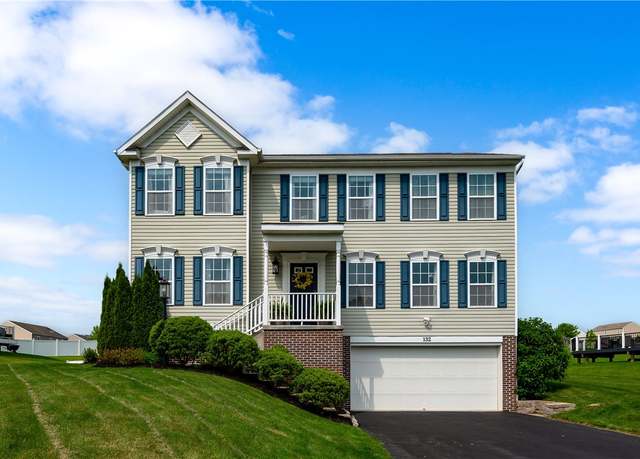 Property at 132 Naughton Cir, Forward Twp - But, PA 16033, 4 beds, 2.5 baths
