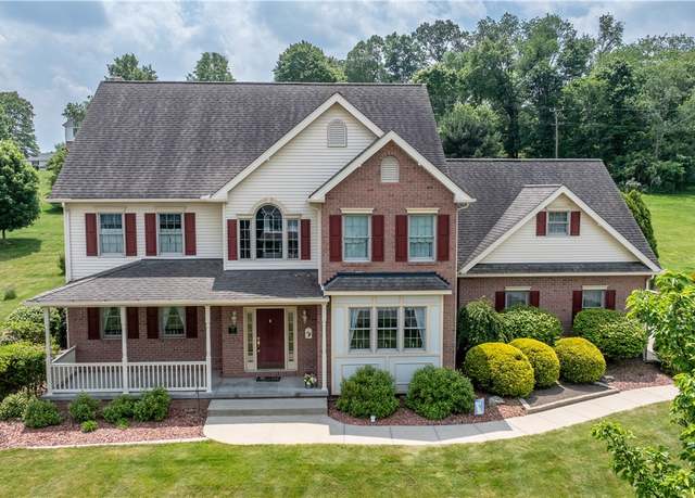 Property at 136 Stratford Dr, Buffalo Twp - But, PA 16055, 4 beds, 3 baths