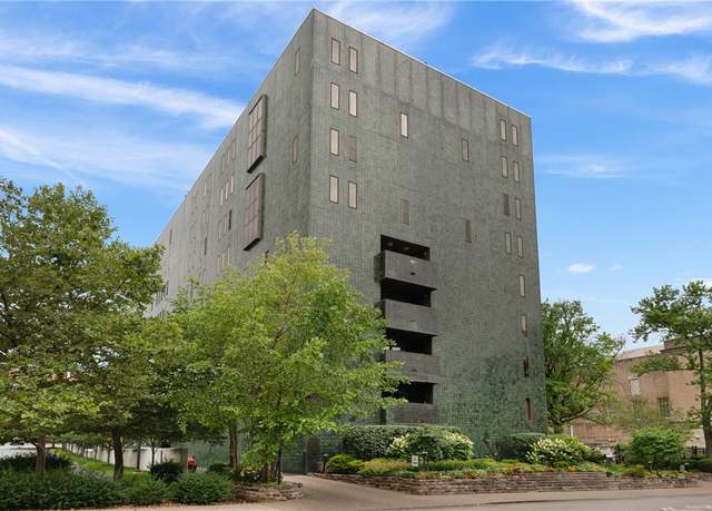 Property at 540 N Neville St #705, Oakland, PA 15213, 2 beds, 2 baths