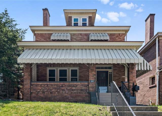 Property at 440 E 10th Ave, Munhall, PA 15120, 4 beds, 1.5 baths