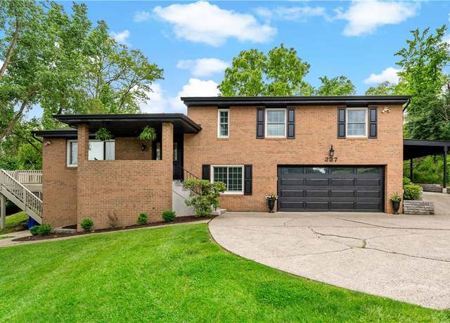 Property at 227 Shady Knoll Dr, Scott Twp - Sal, PA 15220, 4 beds, 3.5 baths