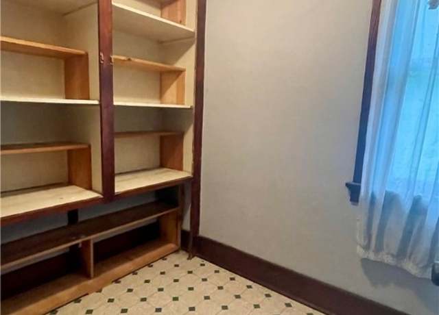 Property at 615 Singer Pl, Homewood-brushton, PA 15221, 3 beds, 1.5 baths