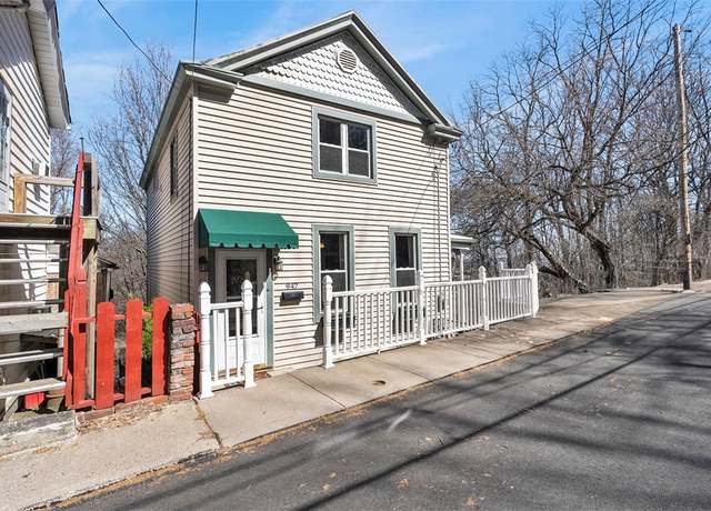 Property at 947 Saint Martin St, South Side, PA 15203, 2 beds, 2 baths
