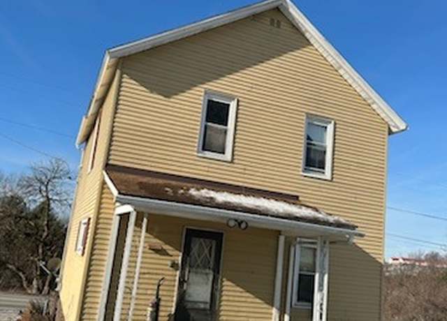 Property at 172 Bute Rd #1, Uniontown, PA 15401, 3 beds, 1 bath