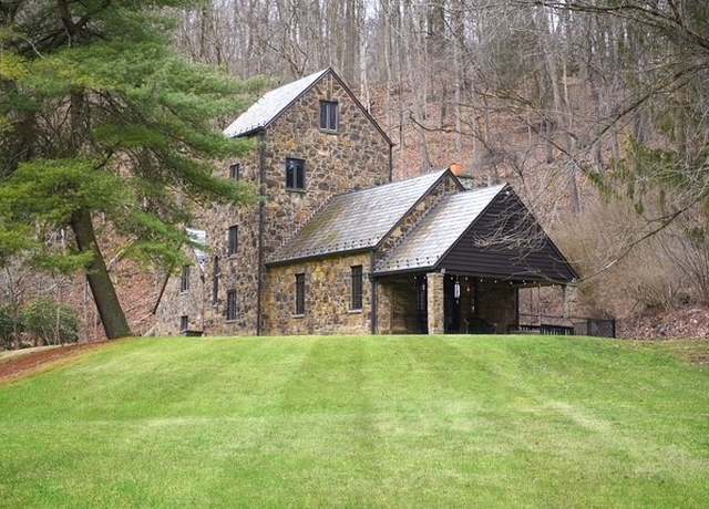 Property at 1397 Abers Creek Rd, Monroeville, PA 15146, 3 beds, 4.5 baths