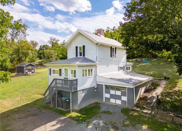 Property at 33 Hubbard Rd, Smith, PA 15021, 2 beds, 1 bath