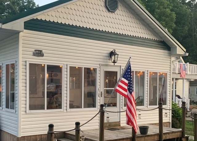 Property at 11863 Lakeview, Conneaut Lake - Cra, PA 16316, 3 beds, 2 baths