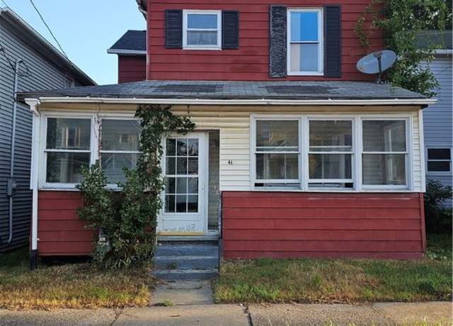 Property at 413 Electric St, New Castle/5th, PA 16101, 4 beds, 2 baths