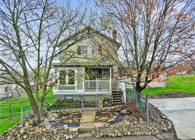 Property at 160 Ellis Ave, Canton Twp, PA 15301, 27 beds, 2 baths