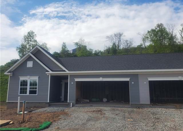 Property at 284 Olivia Dr, Plum Boro, PA 15068, 3 beds, 2 baths