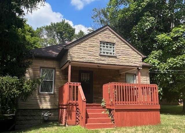 Property at 2497 7th St, New Kensington, PA 15068, 3 beds, 1 bath
