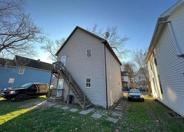 Property at 609 S Ray St, New Castle/4th, PA 16101, 4 beds, 2 baths