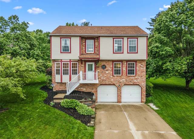 Property at 300 Green Flds, Cranberry Twp, PA 16066, 4 beds, 2.5 baths