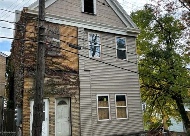 Property at 95 Haberman Ave, Mt Washington, PA 15211, 6 beds, 2 baths