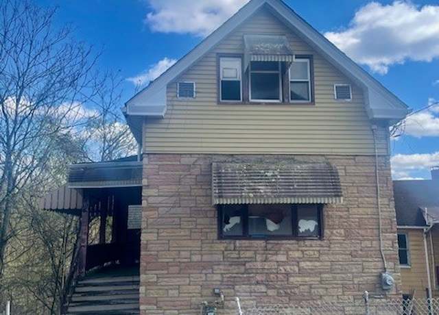 Property at 504 Chestnut St, Monessen, PA 15062, 3 beds