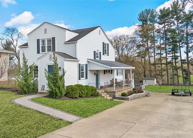 Property at 464 Crescent Blvd Ext, Moon/crescent Twp, PA 15046, 3 beds, 1.5 baths