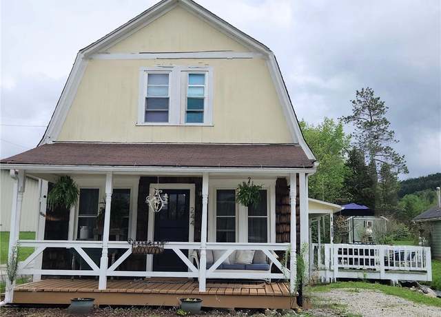 Property at 244 California Ave, Ligonier Twp, PA 15655, 3 beds, 2 baths