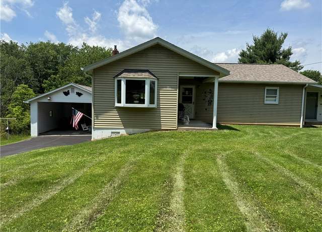 Property at 135 State Park Rd, Derry Twp, PA 15670, 2 beds, 1.5 baths