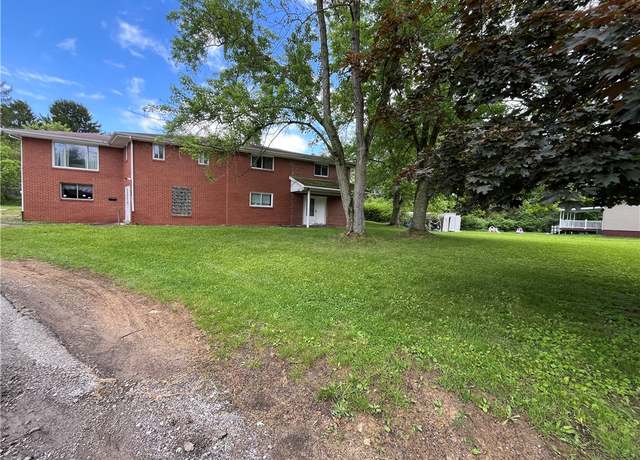 Property at 5601 Rodgers St, Lincoln Place, PA 15207, 4 beds, 2.5 baths
