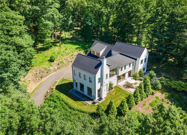 Property at 107 Nantucket Dr, Fox Chapel, PA 15238, 4 beds, 5 baths