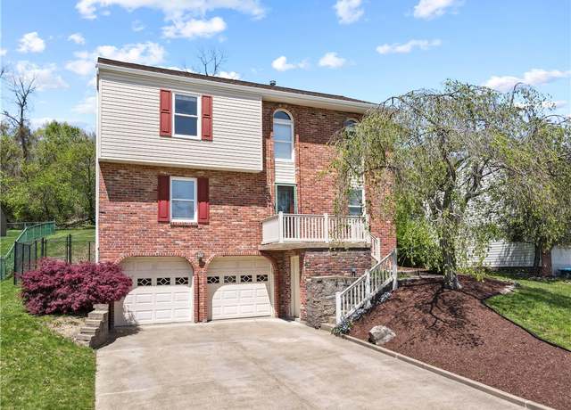 Property at 117 Dinwiddie Dr, Plum Boro, PA 15068, 3 beds, 2.5 baths