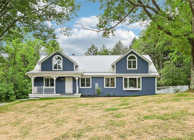 Property at 3442 Mercer Rd, Neshannock Twp, PA 16105, 3 beds, 2 baths
