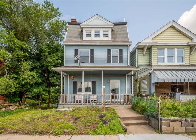 Property at 210 Langley Ave, Perry Hilltop, PA 15214, 3 beds, 1.5 baths