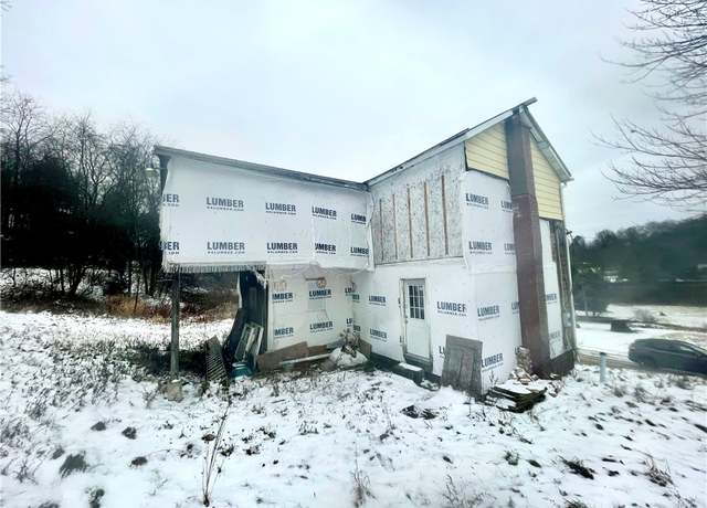 Property at 110 Pa-210, S Mahoning/plumville, PA 15747, 4 beds, 1 bath