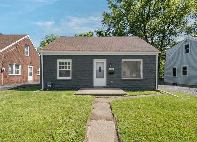 Property at 125 Carroll St, Aliquippa, PA 15001, 2 beds, 1 bath