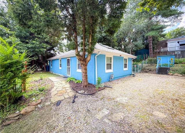 Property at 808 Thompson Run Rd, Springdale Twp, PA 15049, 2 beds, 1 bath