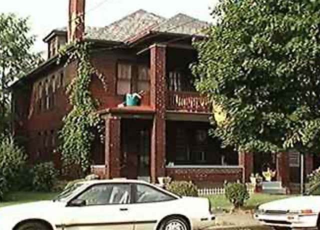 Property at 4007 California Ave, Brighton Heights, PA 15212, 6 beds, 2 baths