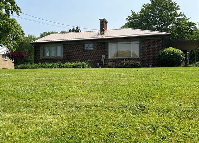 Property at 2617 S Hermitage Rd, Hermitage, PA 16148, 3 beds, 2.5 baths