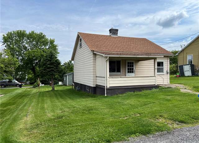Property at 35 2nd, Cecil, PA 15055, 2 beds, 1 bath