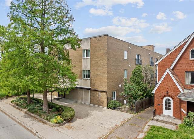 Property at 5425 5th Ave #104, Shadyside, PA 15232, 2 beds, 2 baths