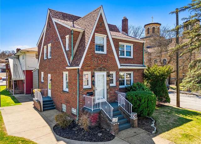 Property at 2119 Main St, Aliquippa, PA 15001, 6 beds, 4.5 baths